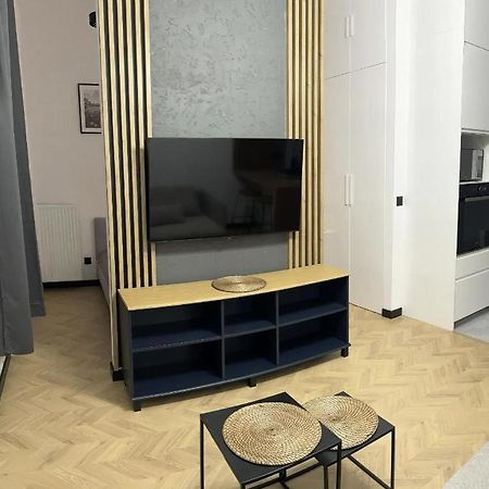 Appartement Rentpoland Wiktoryn Studio à Varsovie Extérieur photo