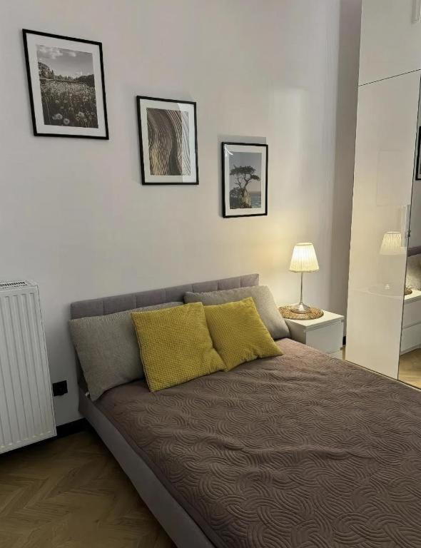 Appartement Rentpoland Wiktoryn Studio à Varsovie Extérieur photo